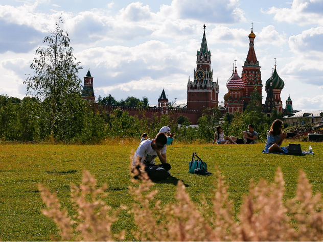 Синоптики обещают жителям России "розовый" август