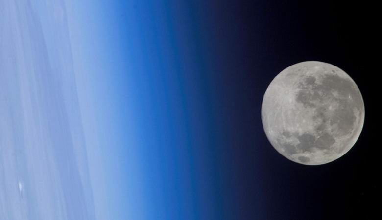 Астроном обнаружил «прямоугольное строение» на поверхности Луны