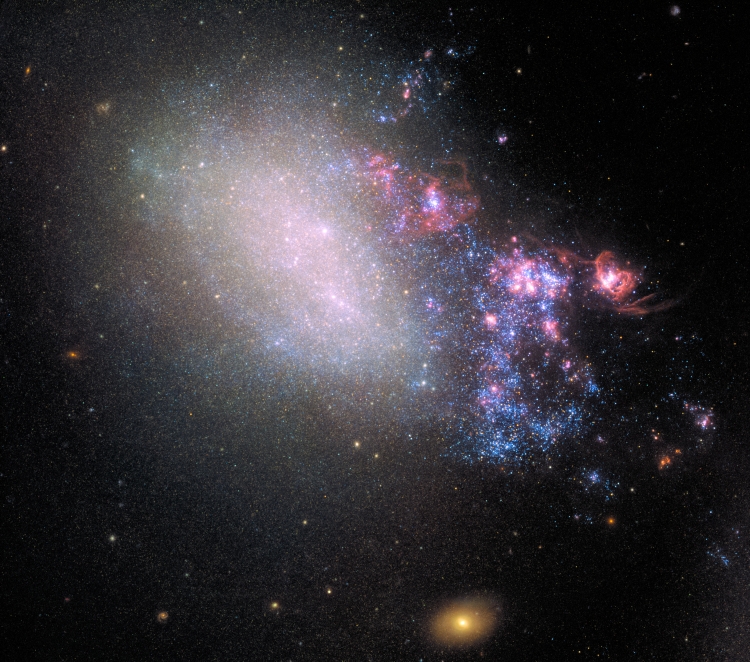 «Двуликая» галактика: новый фототрофей «Хаббла»