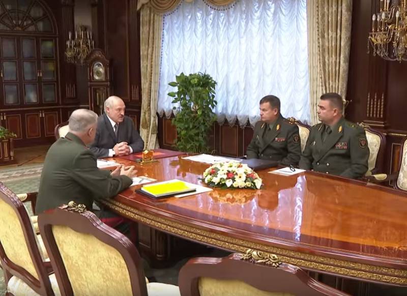 Лукашенко: 30 танков НАТО в Прибалтике - это просто смешно для белорусской армии